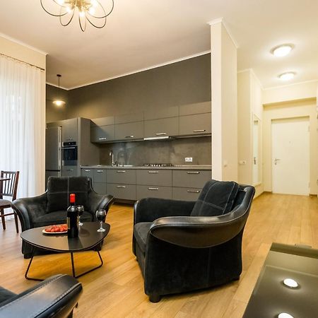 New!-Downtown Apartment Ll تبليسي المظهر الخارجي الصورة