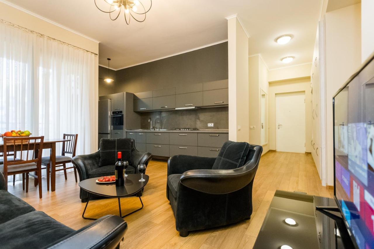 New!-Downtown Apartment Ll تبليسي المظهر الخارجي الصورة