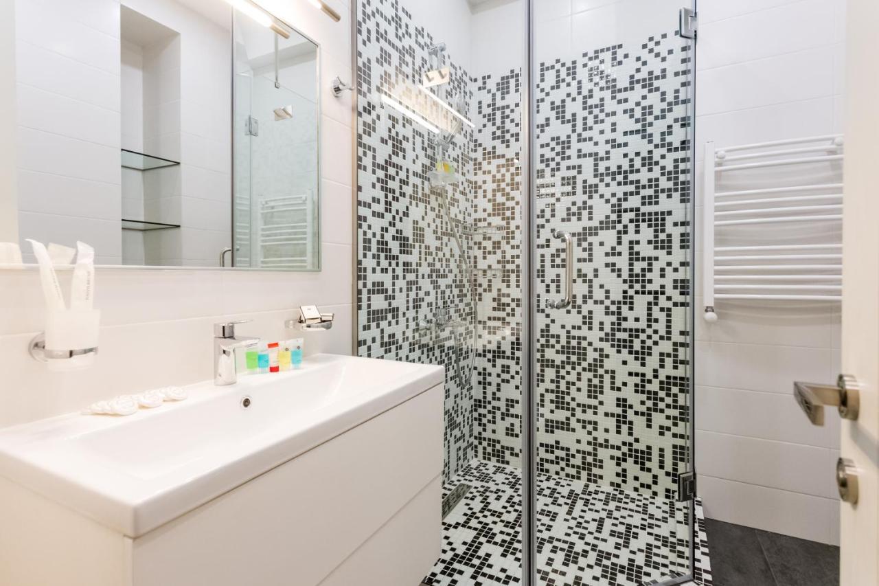 New!-Downtown Apartment Ll تبليسي المظهر الخارجي الصورة